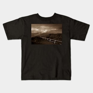 Days forgotten - Aberavon Beach - 2010 Kids T-Shirt